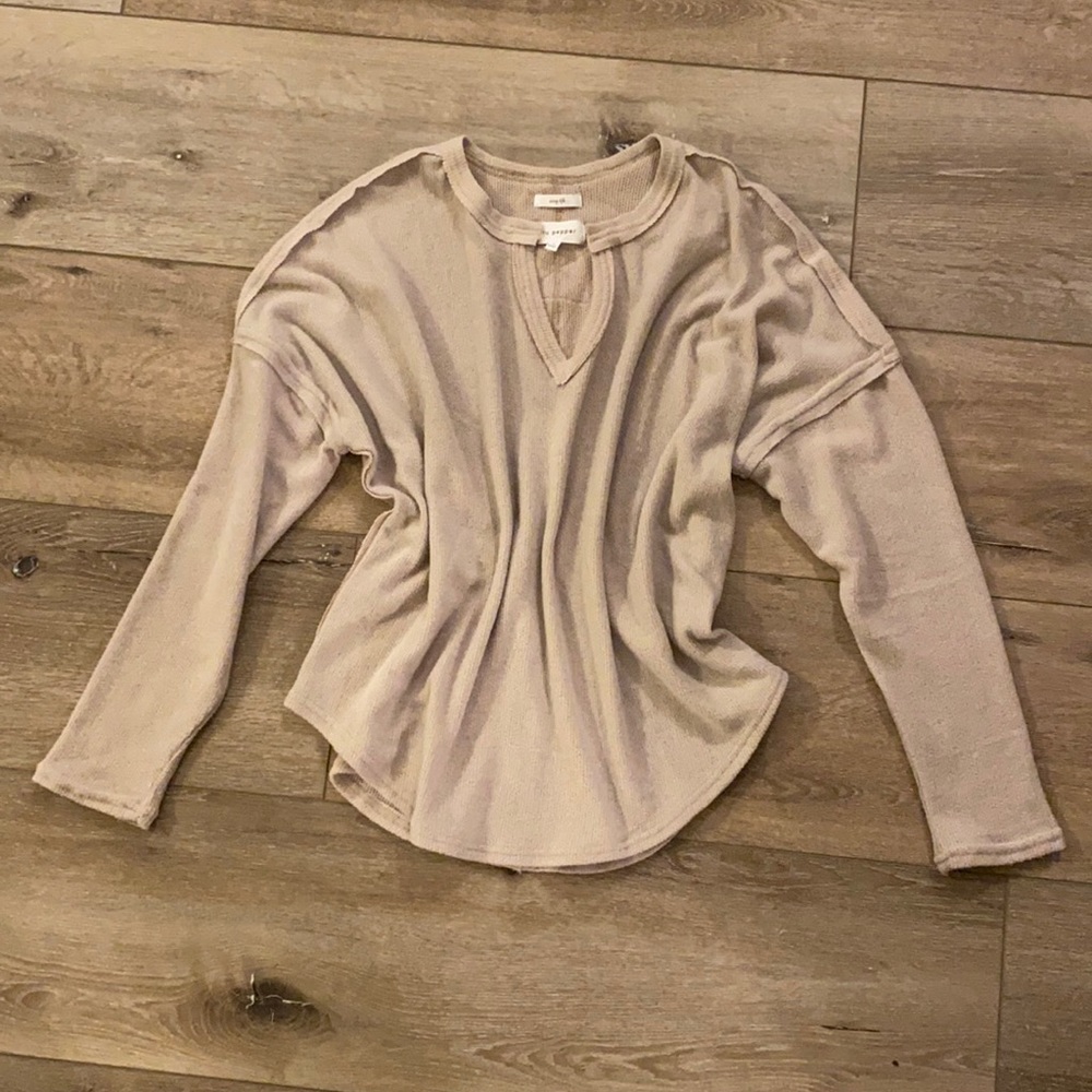 Long sleeve top
